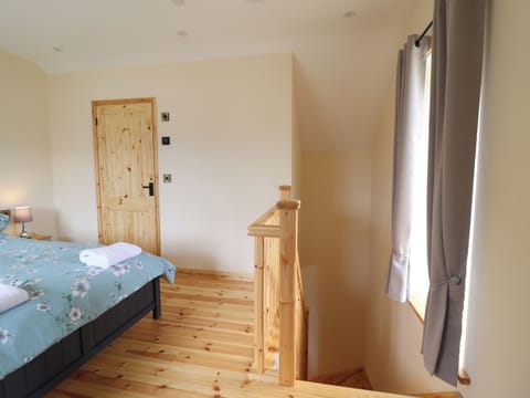 1 bedroom, individually decorated, individually furnished, free WiFi