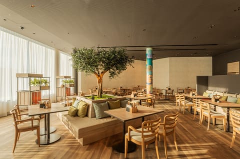 Daily buffet breakfast (EUR 19 per person)