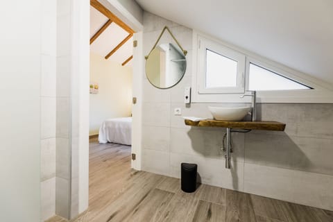 Comfort Double Room | Bathroom