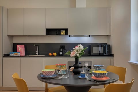 City Apartment | Private kitchen | Fridge, stovetop, espresso maker, electric kettle