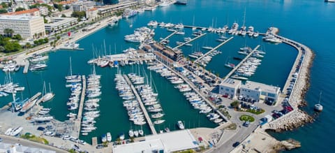 Apartment | Marina