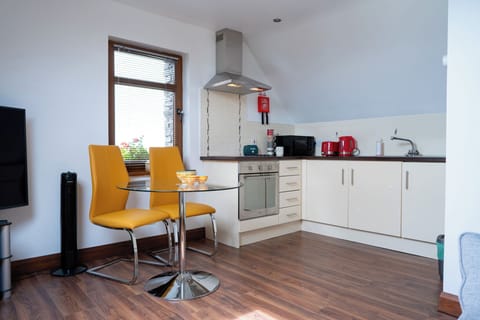 Apartment | Private kitchen | Fridge, microwave, oven, stovetop