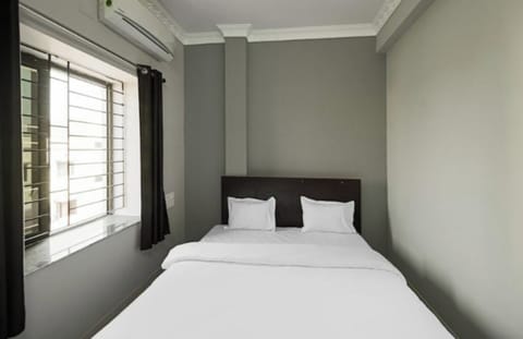 Deluxe Double Room, City View | Free WiFi, bed sheets