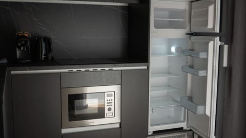 Basic Double Room (Enzian 4) | Private kitchen | Coffee/tea maker