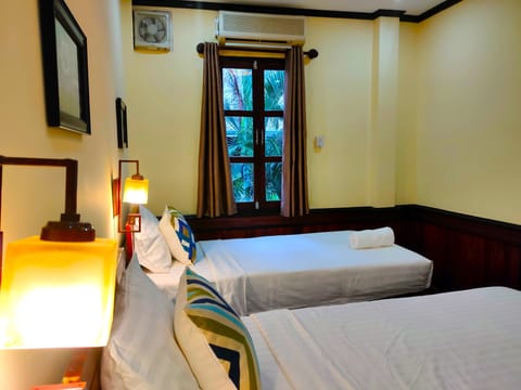 Deluxe Twin Room | Individually decorated, desk, soundproofing, free WiFi