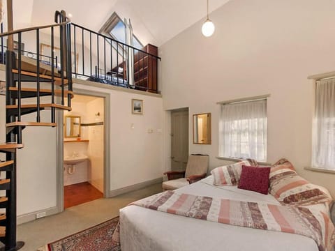 Family Quadruple Room | Iron/ironing board, free WiFi, bed sheets