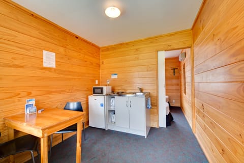 Kitchen Cabin - 2 Berth | Private kitchenette