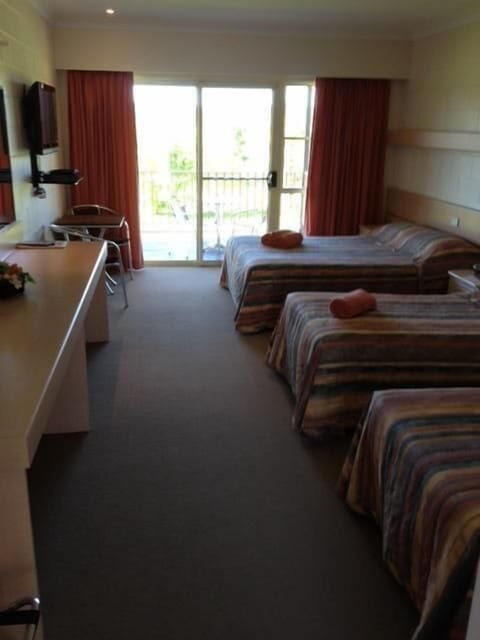 Motel Room | Living area | TV, DVD player