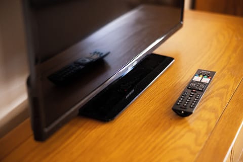 Blackout drapes, travel crib, free WiFi, bed sheets