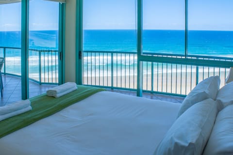 2 Bedrooms Ocean View | Beach/ocean view