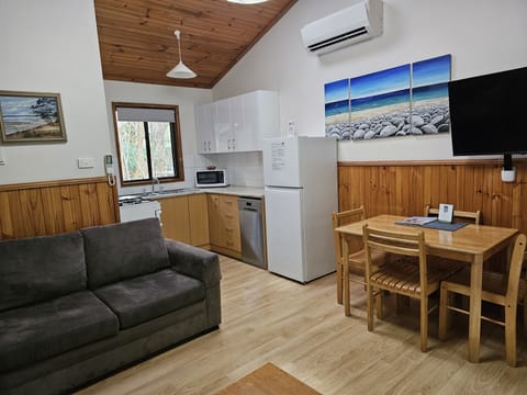 Eco Spa Cottage | Living area | 43-inch LED TV with digital channels, TV