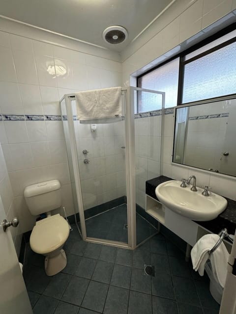 Off Street Kitchenette | Bathroom | Shower, free toiletries, hair dryer, towels