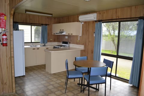 Basic Cabin, 2 Bedrooms | Iron/ironing board, free WiFi, bed sheets