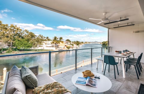 Deluxe Apartment, 2 Bedrooms, River View | Balcony