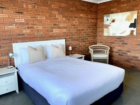 Premium Double Room | Blackout drapes, iron/ironing board, free WiFi, bed sheets