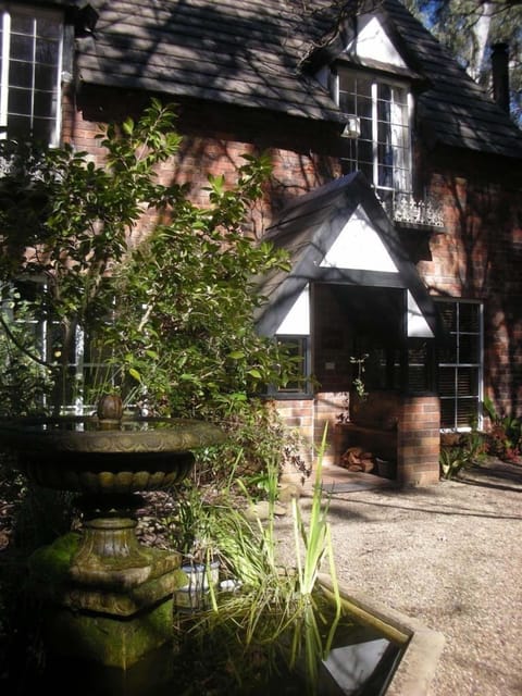 Lychgate Apartment | Terrace/patio