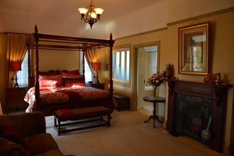 Spa Suite | Egyptian cotton sheets, premium bedding, down comforters, pillowtop beds