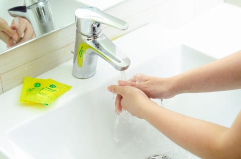 Bathroom sink