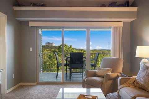 Condo, Multiple Beds, Balcony, Mountain View (Branson Lakefront Luxury) | Living area | 42-inch flat-screen TV with digital channels