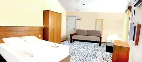 Standard Room | Minibar, laptop workspace, free WiFi, bed sheets