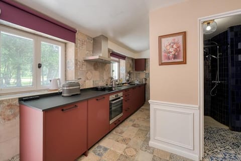 House | Private kitchen