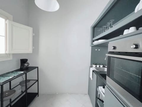 Exclusive Apartment | Private kitchen | Coffee/tea maker, electric kettle, cookware/dishes/utensils