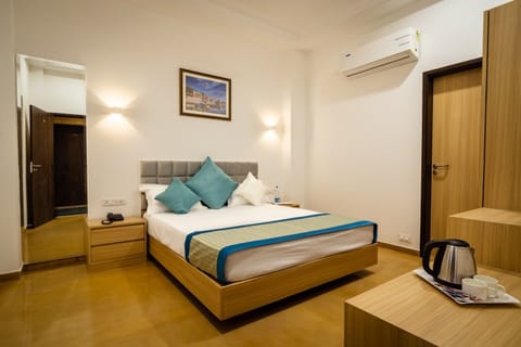 Deluxe Room | Desk, soundproofing, free WiFi, bed sheets