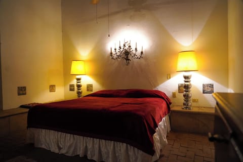 Classic Room | Premium bedding, pillowtop beds, individually decorated