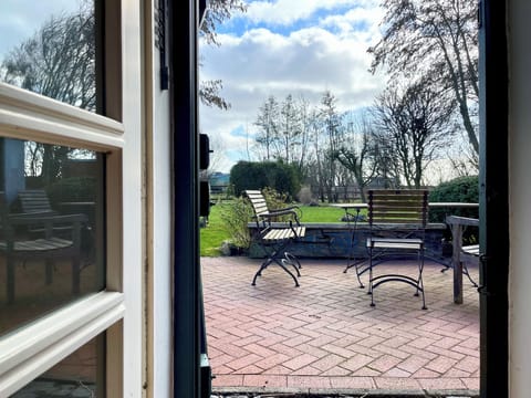 House | Living area | DVD player