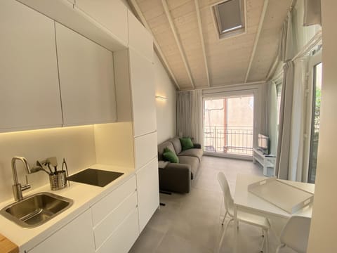 Apartment | Private kitchen