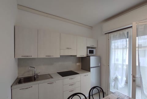 Studio, Multiple Bedrooms, Balcony, Ocean View | Interior