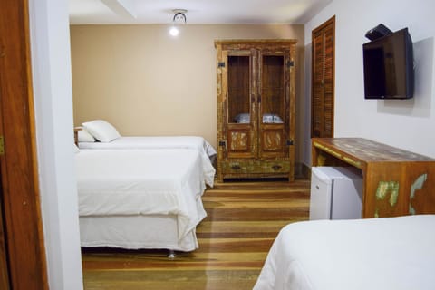 Suite Quadrupla | 1 bedroom, hypo-allergenic bedding, free WiFi