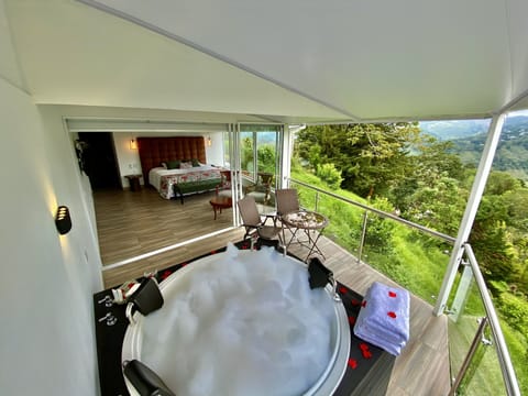 Panoramic Double Room | Private spa tub