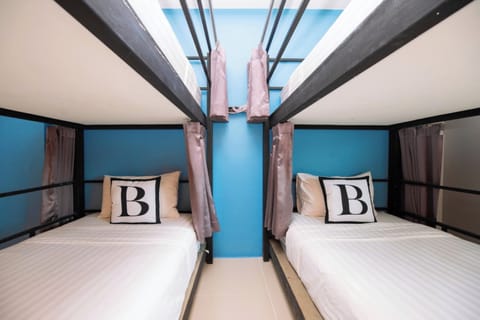 Bed in 6 Bed Mixed Dormitory | Free WiFi, bed sheets