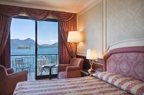 Deluxe Double or Twin Room, Partial Lake View (Partial Lake or Pool side) | View from room