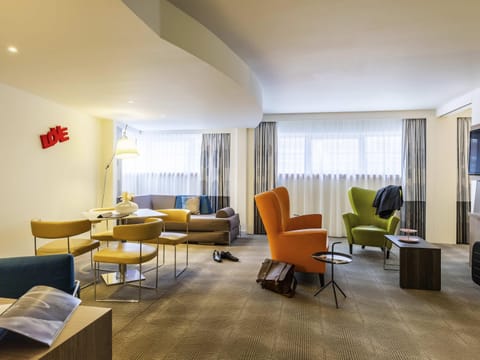 Junior Suite, 1 Double Bed with Sofa bed | In-room safe, desk, blackout drapes, soundproofing