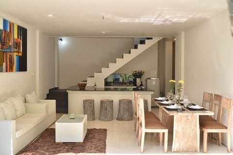 Romantic Villa | Private kitchen | Full-size fridge, stovetop, toaster, rice cooker