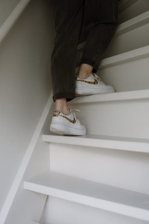 Premium bedding, in-room safe, individually decorated