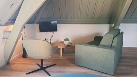 Family Studio, City View | Premium bedding, in-room safe, individually decorated