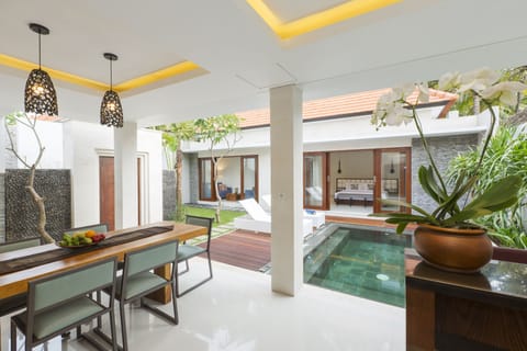 Villa, 1 Bedroom (Pool) | In-room dining