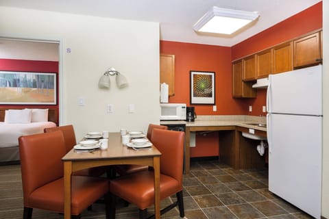 Premium bedding, pillowtop beds, desk, iron/ironing board