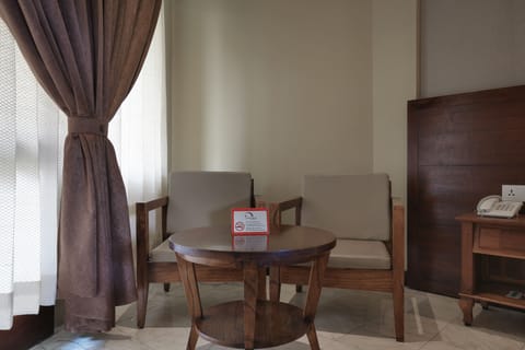 Superior Room | Minibar, in-room safe, iron/ironing board, free cribs/infant beds