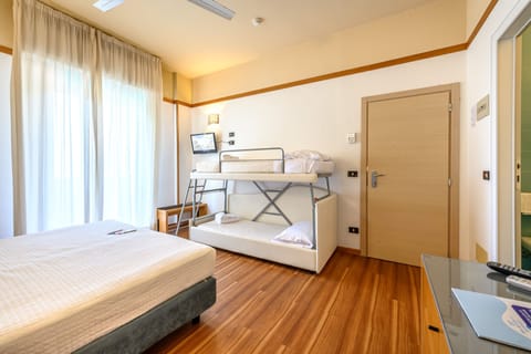 Classic Quadruple Room, Multiple Beds | In-room safe, desk, free WiFi, bed sheets