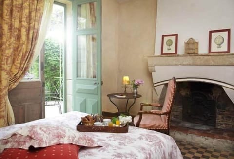 Family Studio Suite, 2 Bedrooms, Park View, Garden Area | Premium bedding, desk, laptop workspace, soundproofing