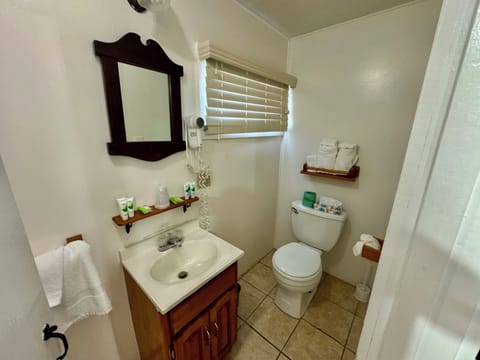 Couple's Cabin, 1 Queen Bed | Bathroom | Free toiletries, hair dryer, towels