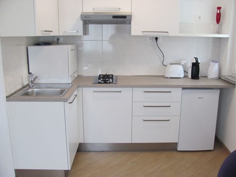 Standard Apartment, 1 Bedroom, Balcony, Bay View | Desk, free WiFi, bed sheets