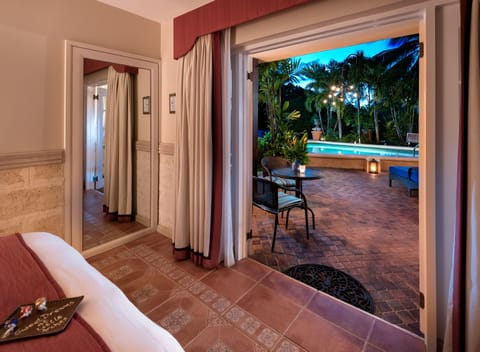 Deluxe Room, 1 King Bed, Partial Sea View, Poolside | View from room