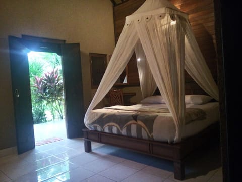 Deluxe Room (Grand) | 1 bedroom, desk, free WiFi, bed sheets