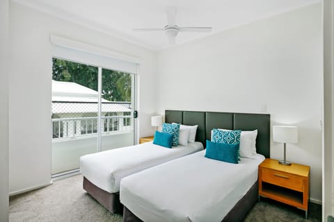 2 Bedroom Superior Apartment | In-room safe, free WiFi, bed sheets