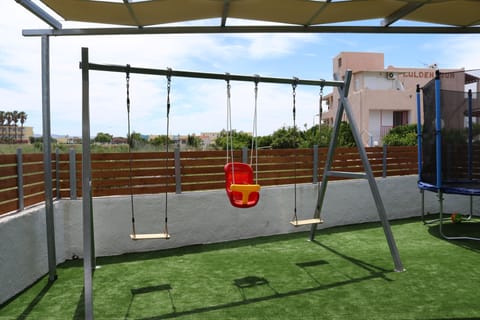 Children's play area - outdoor